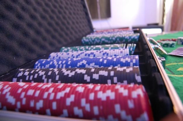 Zestaw do pokera  - 300 żetonów STANDARD